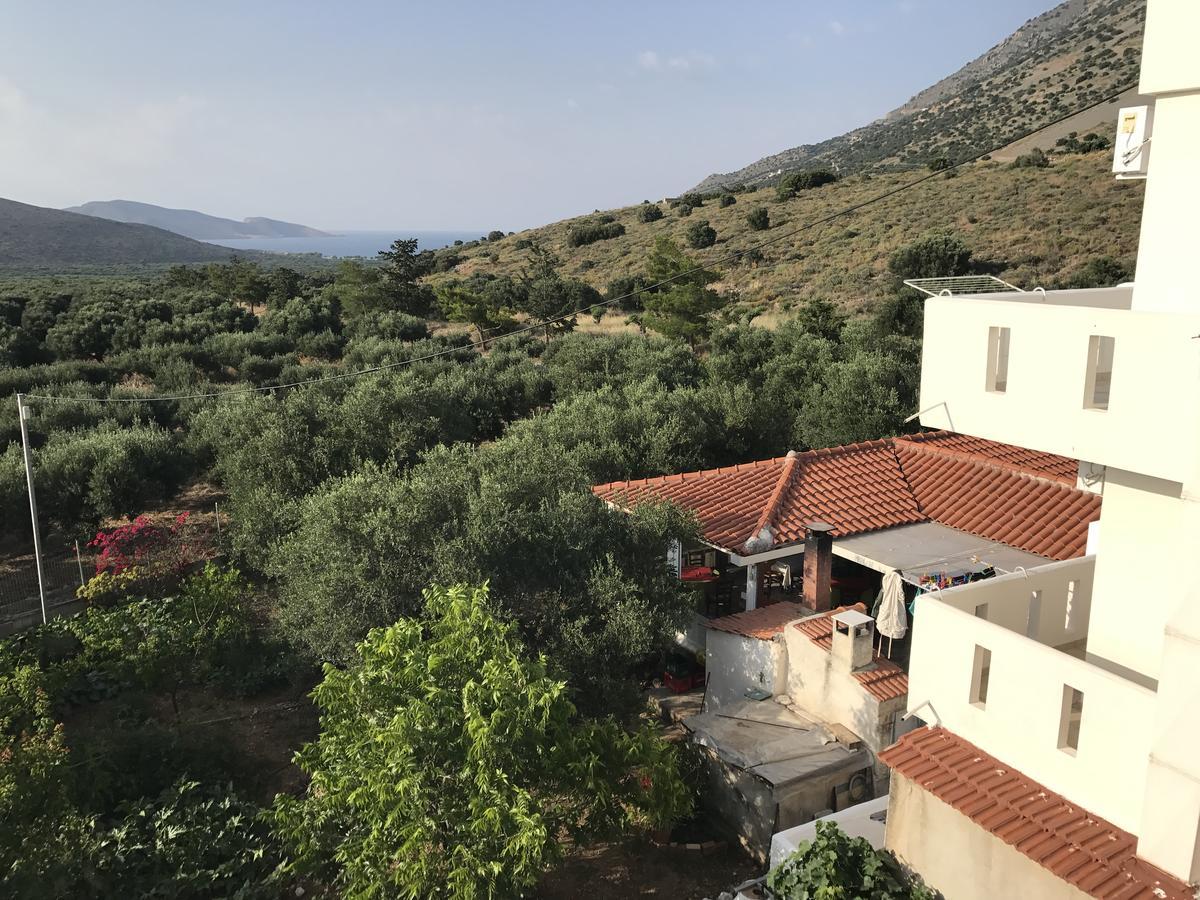 Tholos Rooms Kavoúsion Esterno foto